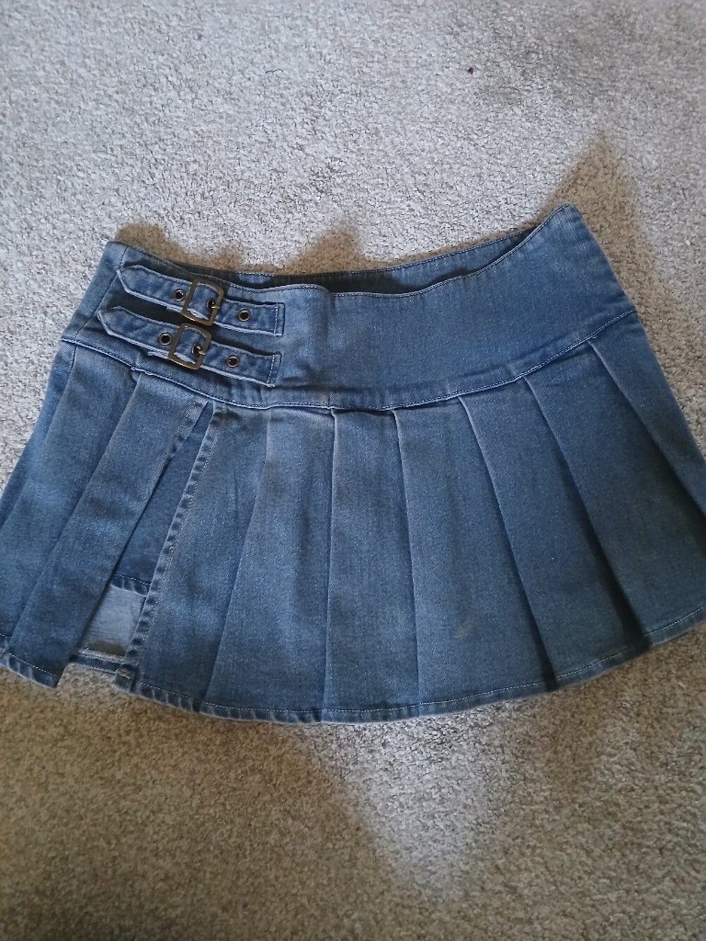 OMG Sexy, Feminine Jean Pleated Skirt New Never Worn, Zipper, Med?Dark Blue SZ L